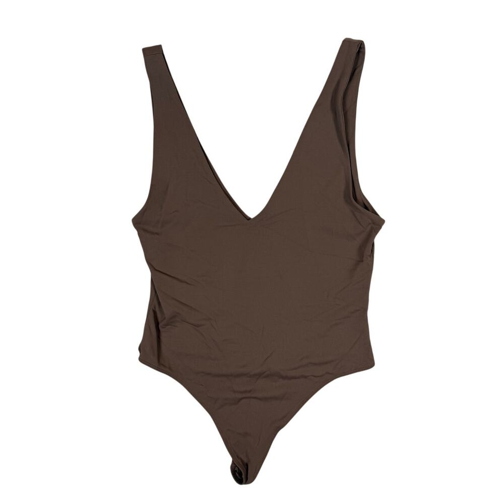 Aritzia Minimalist Babaton Contour V Neck Bodysuit Brown Tank Top Large